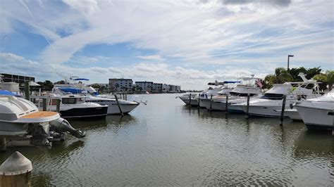 island time marina cocoa beach.